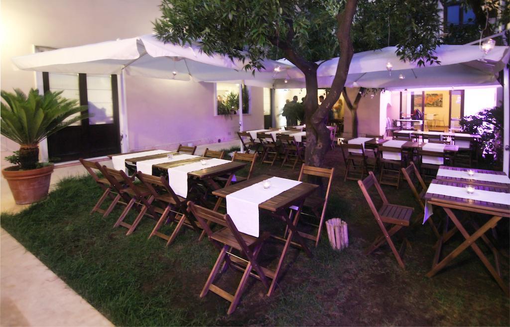 L' Antico Cortile Caserta Exterior foto